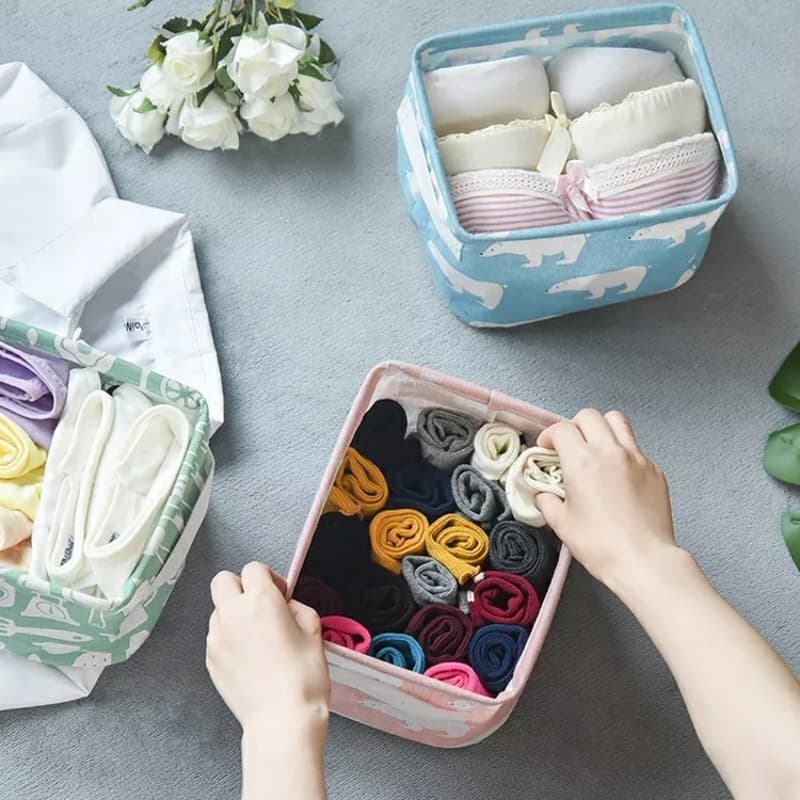 Portable cloth box